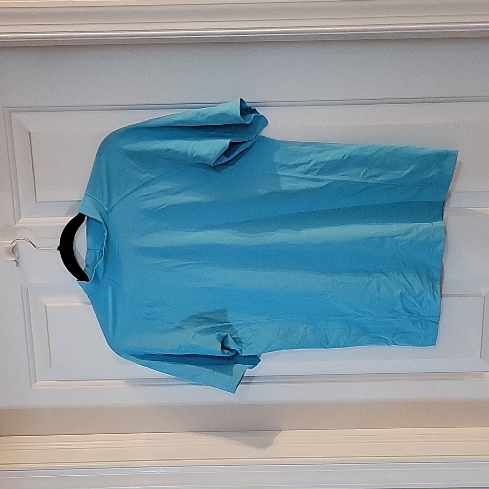 Lands ends light blue rashguard large 14-16